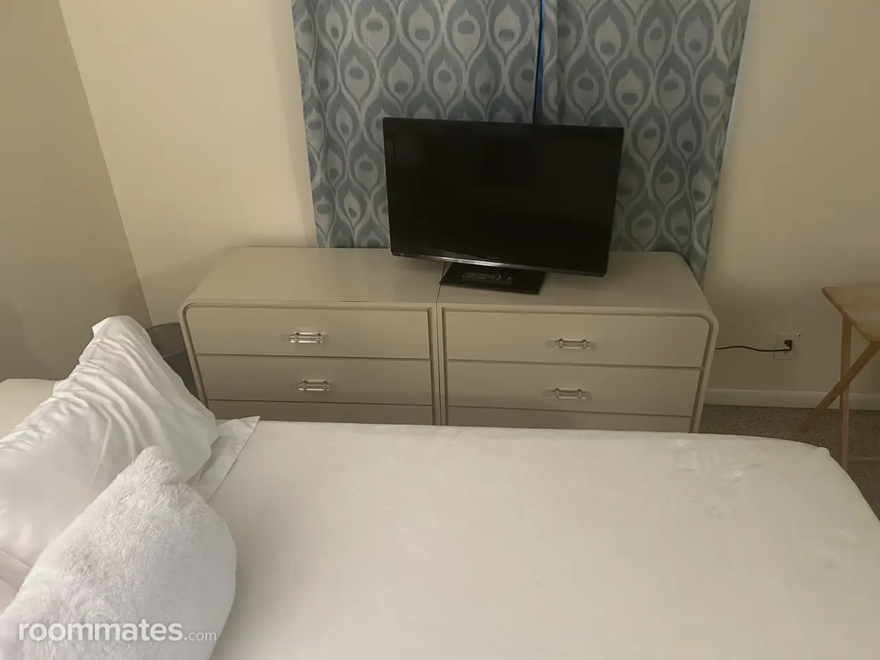 Profile photo 7 of 10