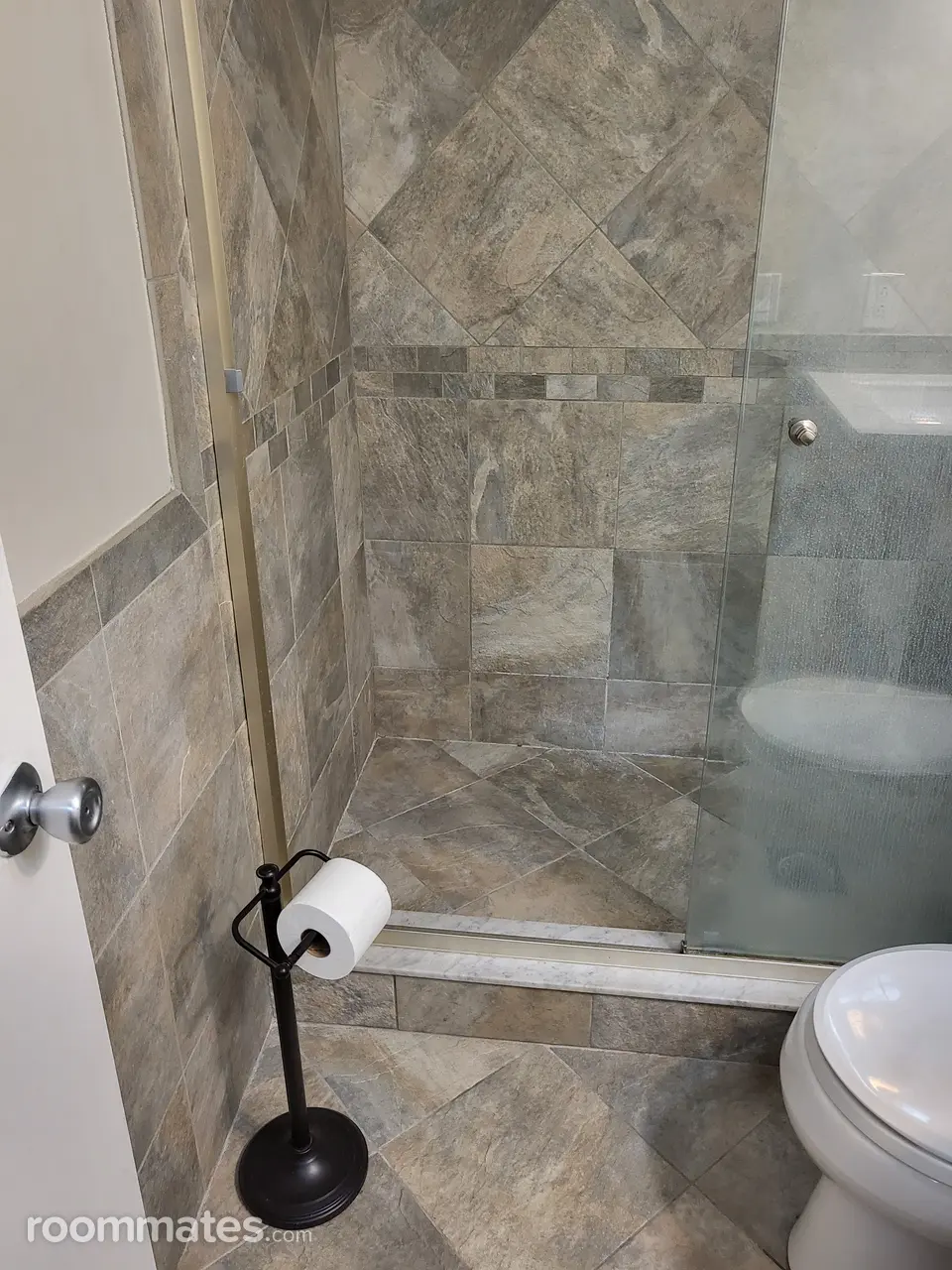 Profile photo 8 of 11