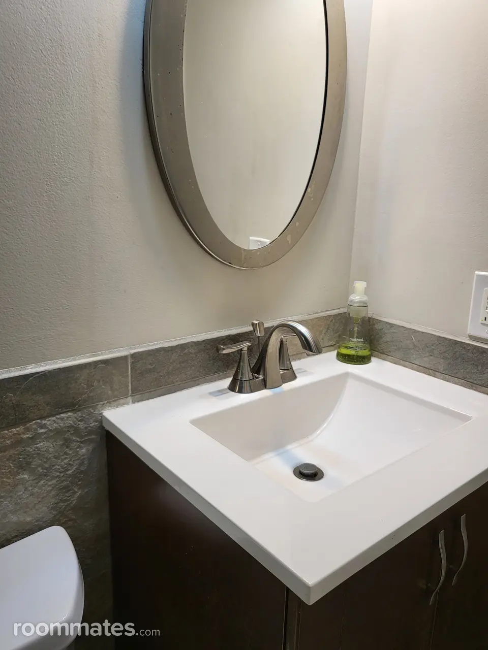 Profile photo 7 of 11