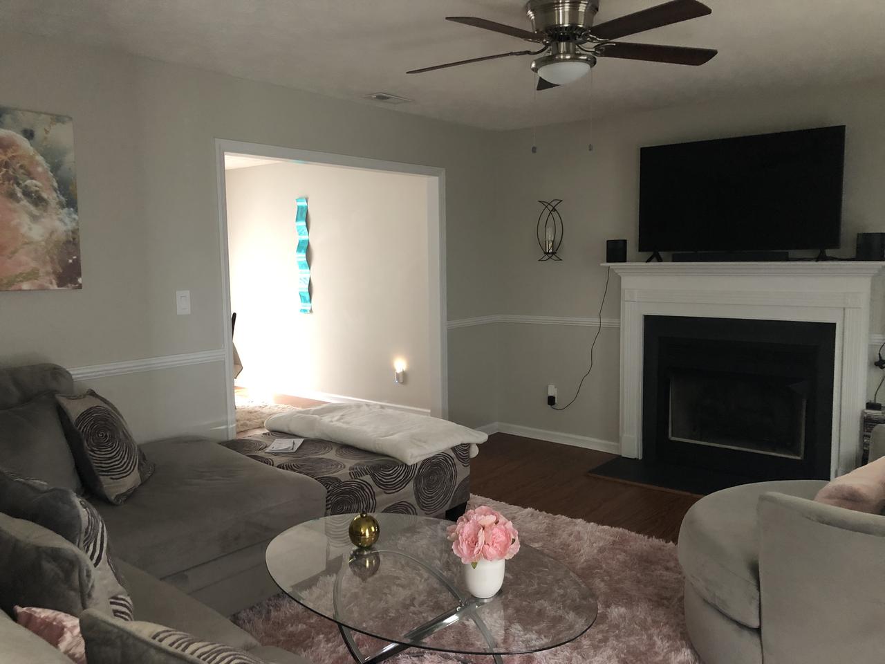 Profile photo 7 of 10