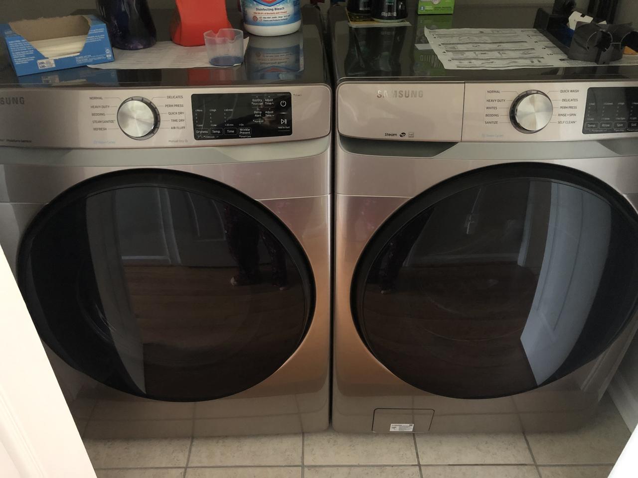 Profile photo 10 of 10