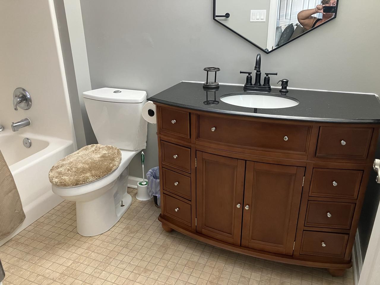 Profile photo 2 of 10