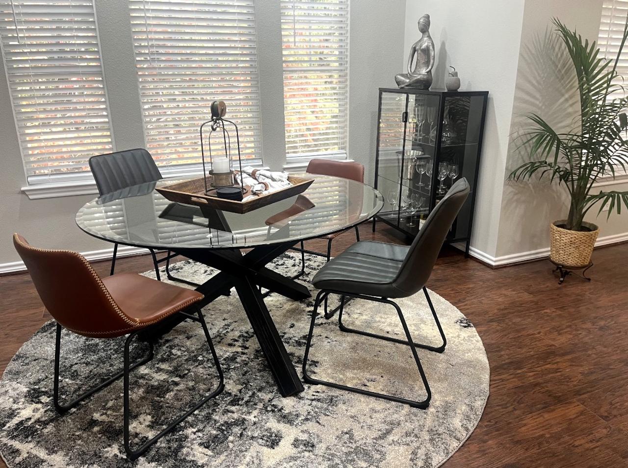 Profile photo 16 of 20