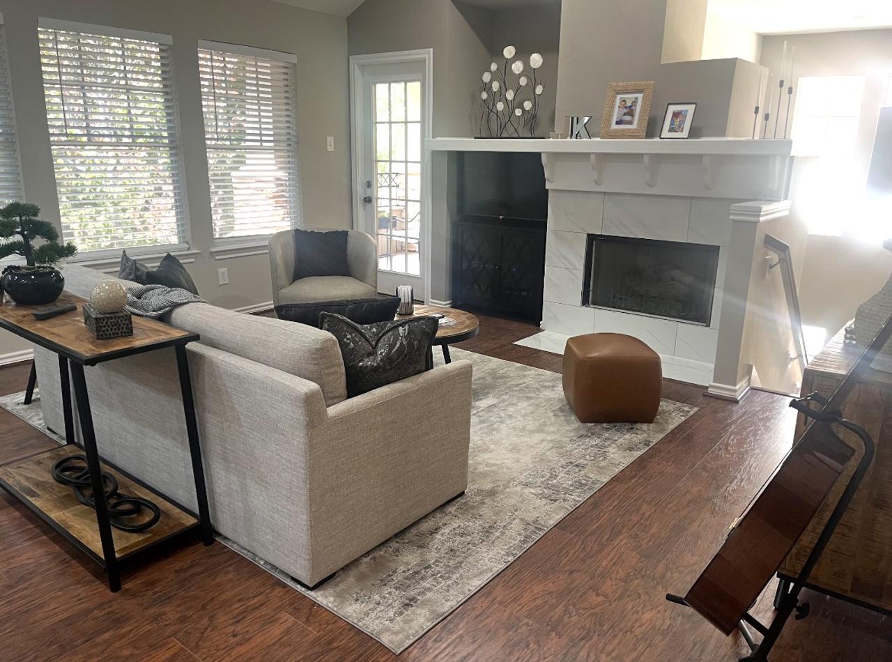 Profile photo 15 of 20