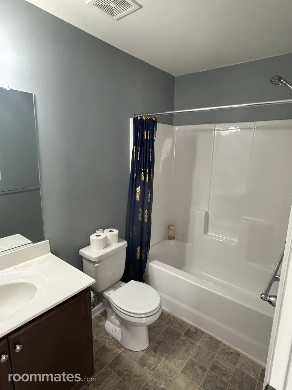 Profile photo 4 of 9