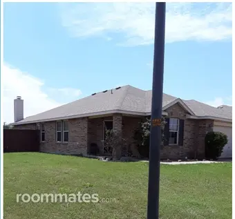 Room for rent in Forney, TX $800, house