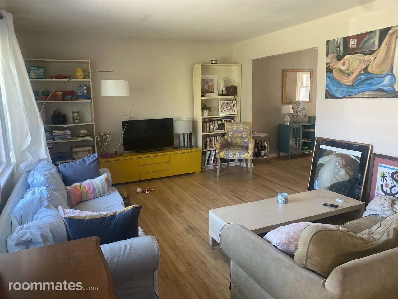 Profile photo 3 of 8