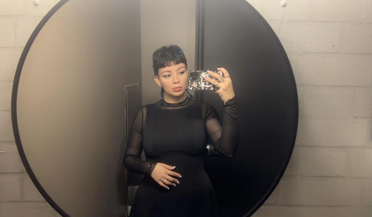 Profile photo 1 of 4