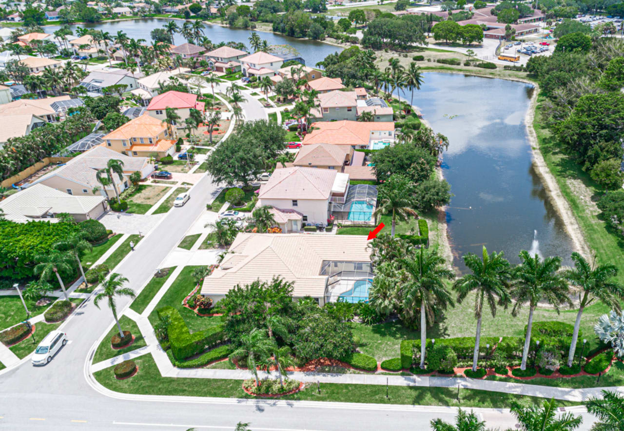 Profile photo 11 of 20