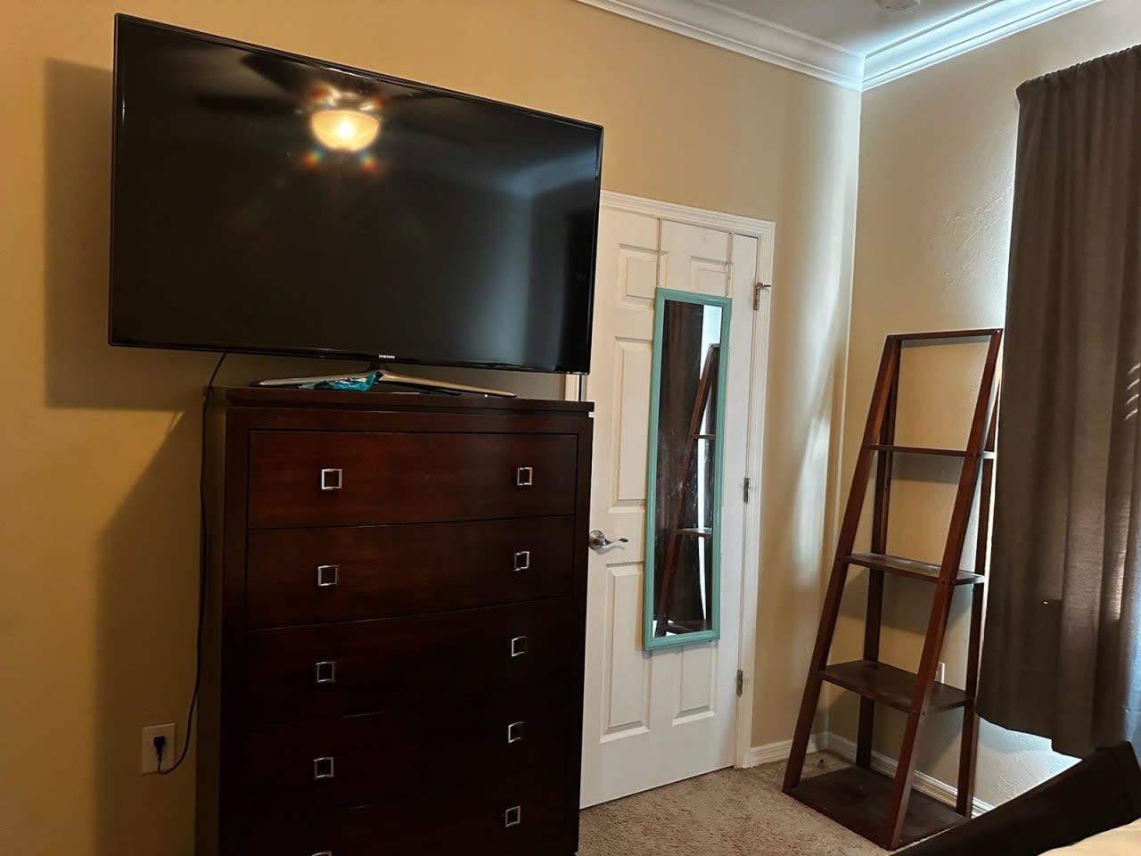 Profile photo 6 of 7