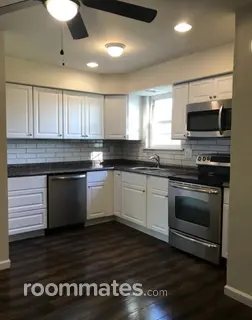 Room for rent in Pottstown, PA $800, condo