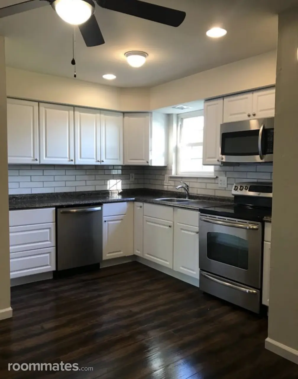 Profile photo 4 of 6