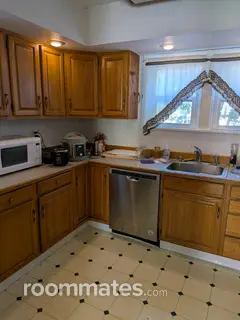 Room for rent in Seattle, WA $750, house