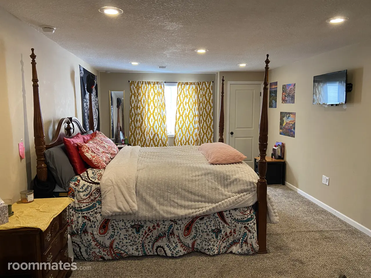 Room for rent in Olathe, KS $745, house