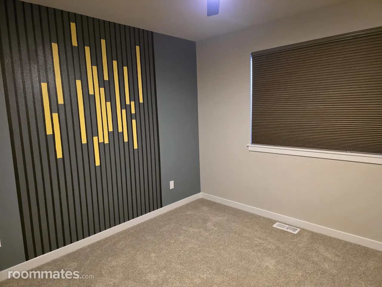 Profile photo 4 of 6