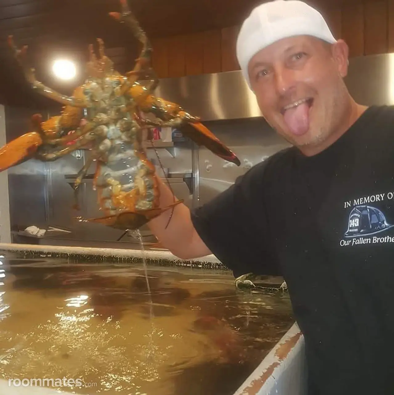 Profile photo 1 of 6