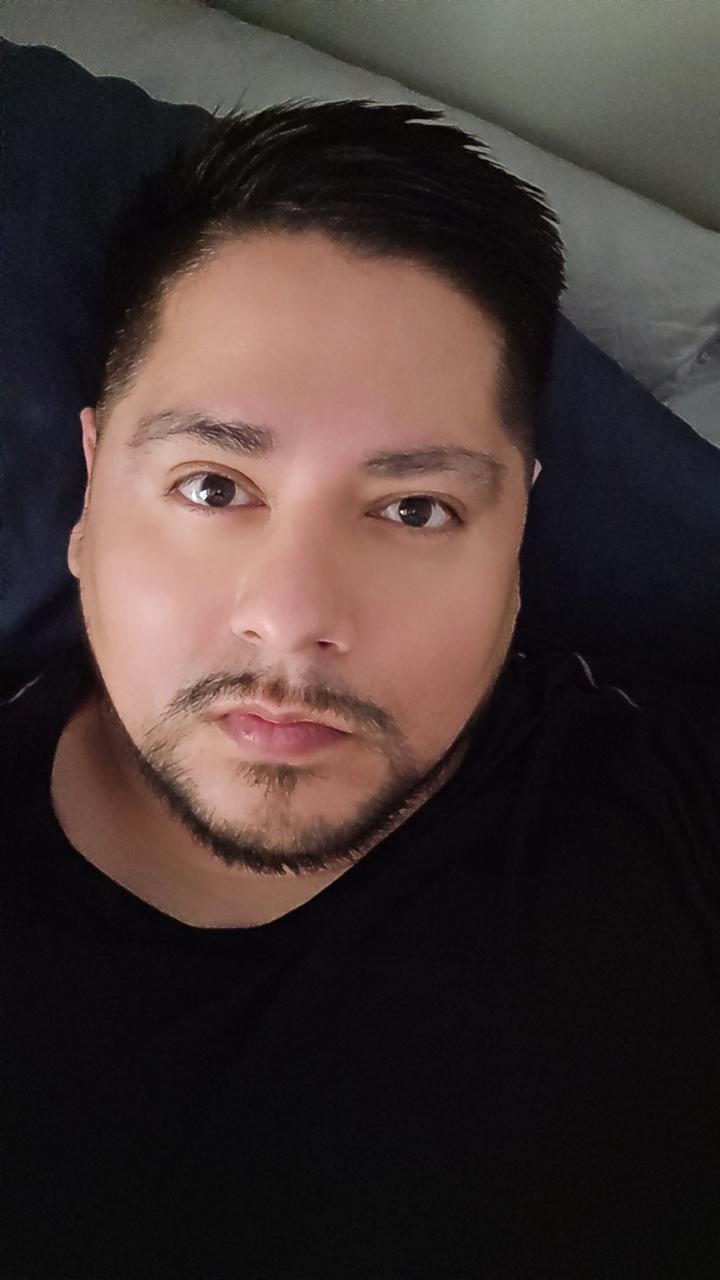 Profile photo 3 of 6