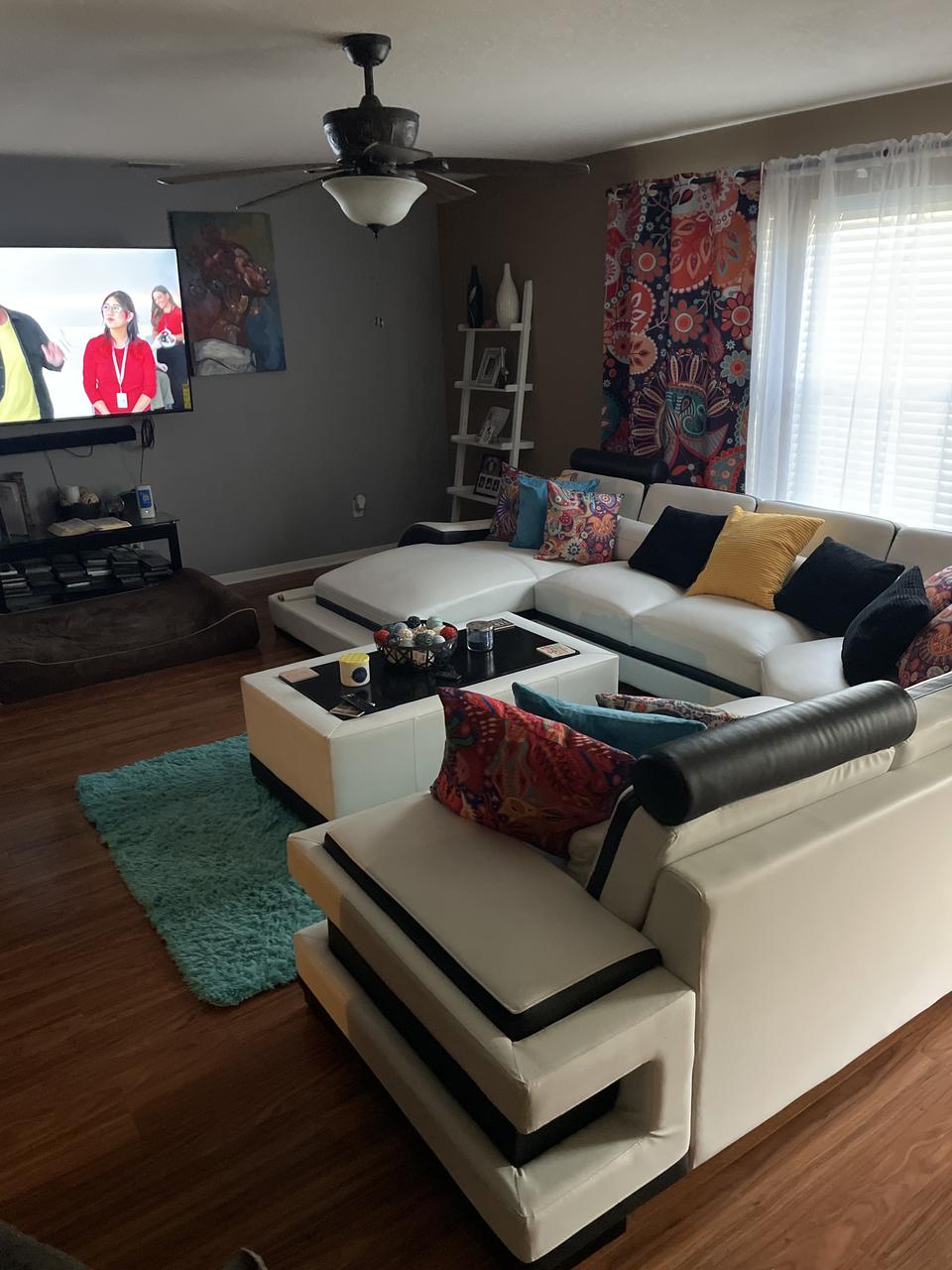 Profile photo 7 of 9