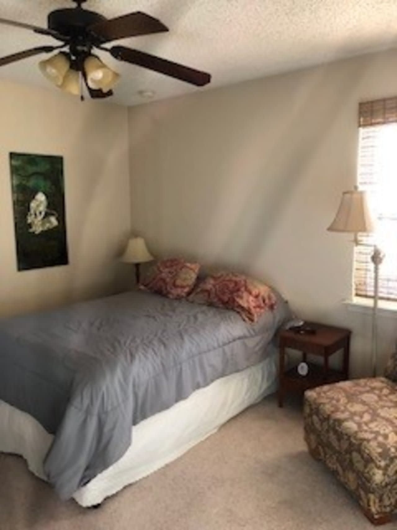 Profile photo 5 of 10