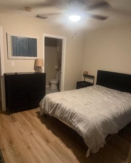 Room for rent in Navarre, FL $1000, townhouse