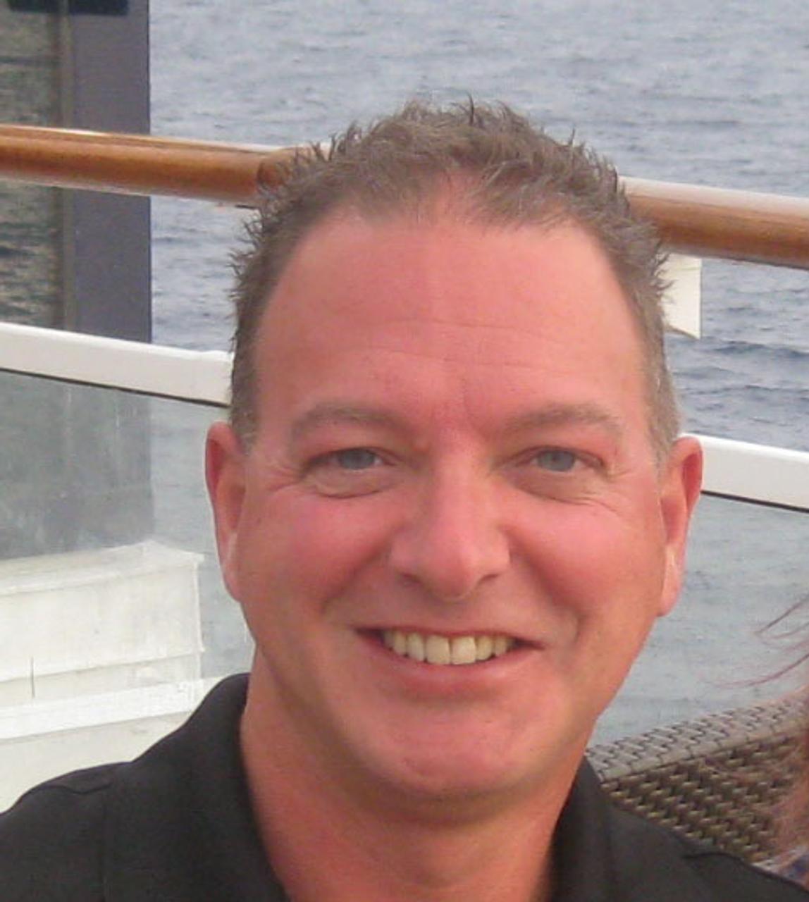 Profile photo 10 of 10