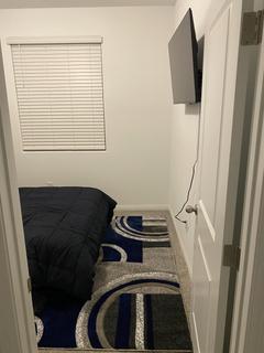 Room for rent in Henderson, NV $1300, house