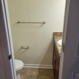 Room for rent in Asheville, NC $851, townhouse