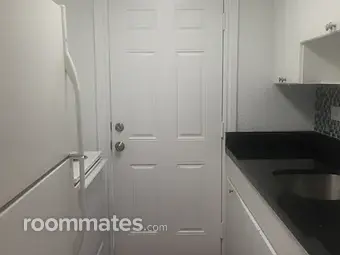 Room for rent in North Miami, FL $600, apartment