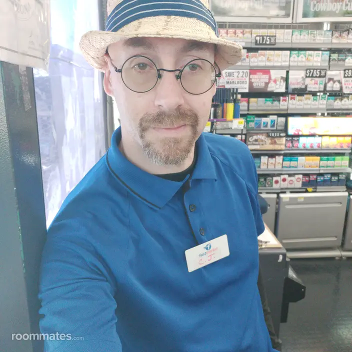 Roommate looking Tucson, AZ, $900