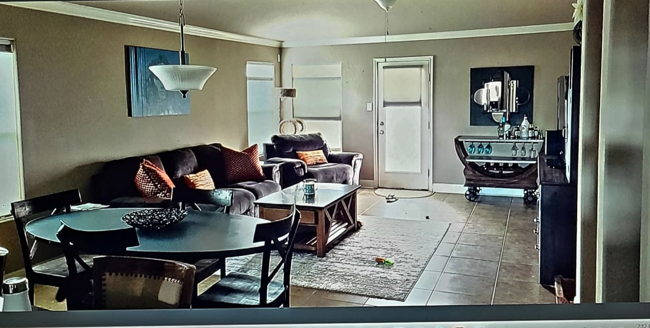 Profile photo 5 of 12