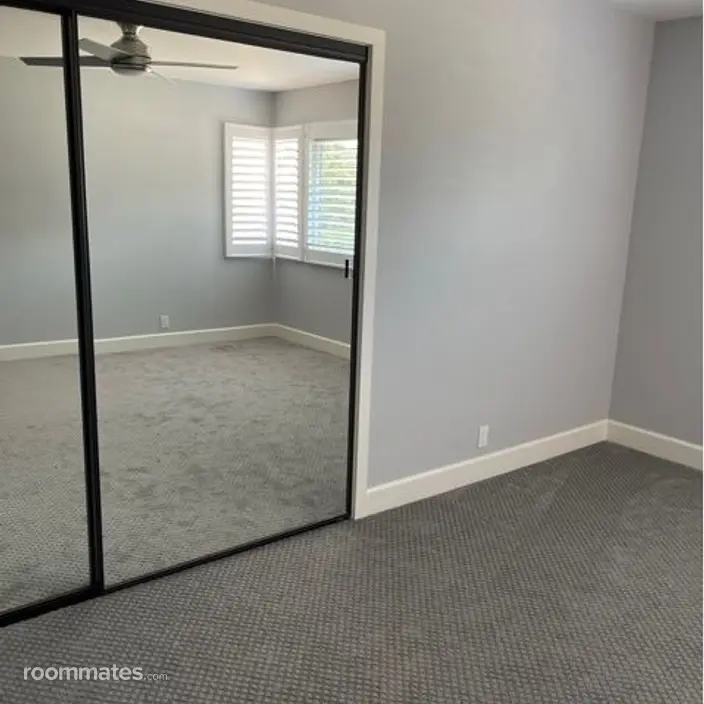 Room for rent in Orange, CA $1200, house