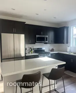 Room for rent in Oceanside, CA $1500, condo