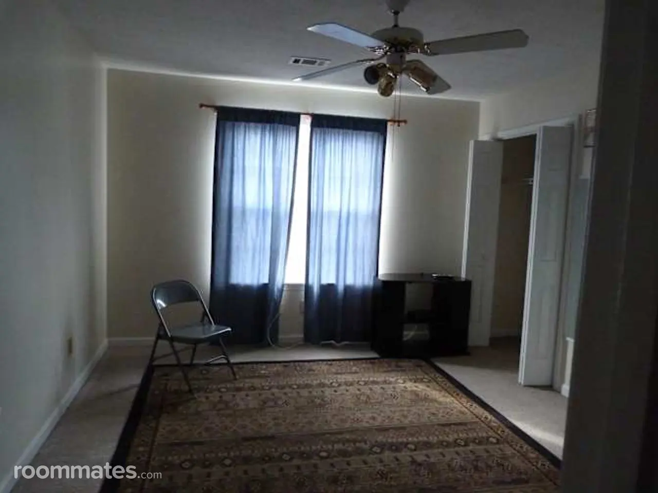 Profile photo 1 of 7