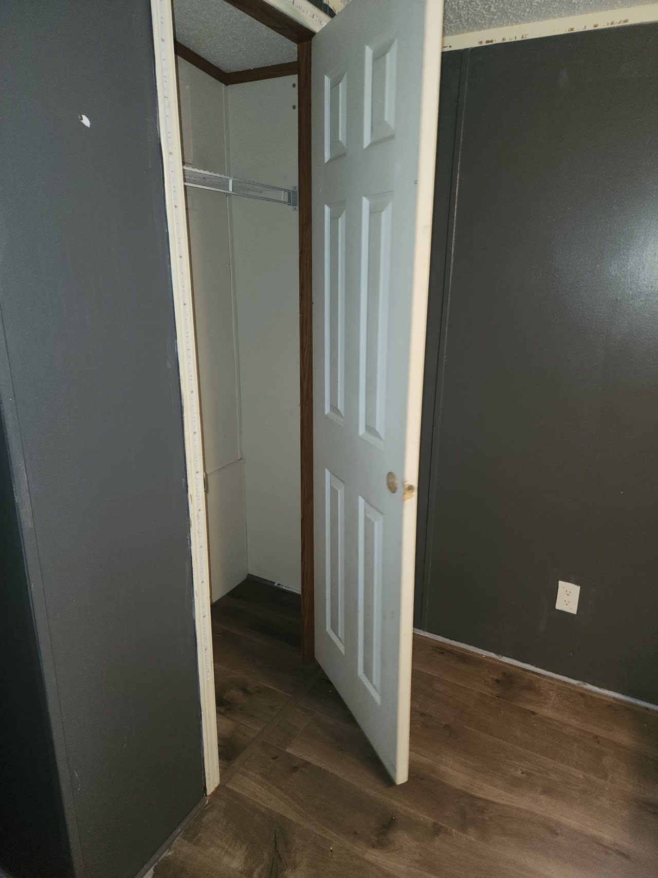 Profile photo 2 of 4