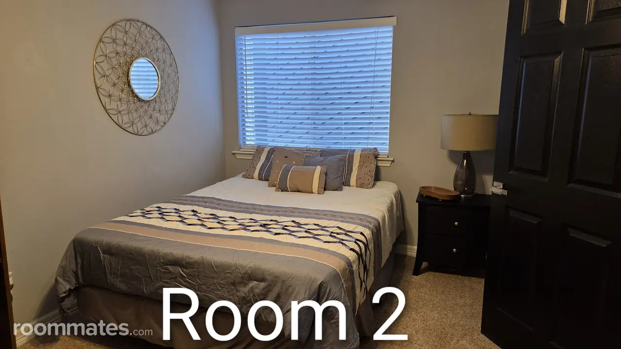 Profile photo 7 of 11