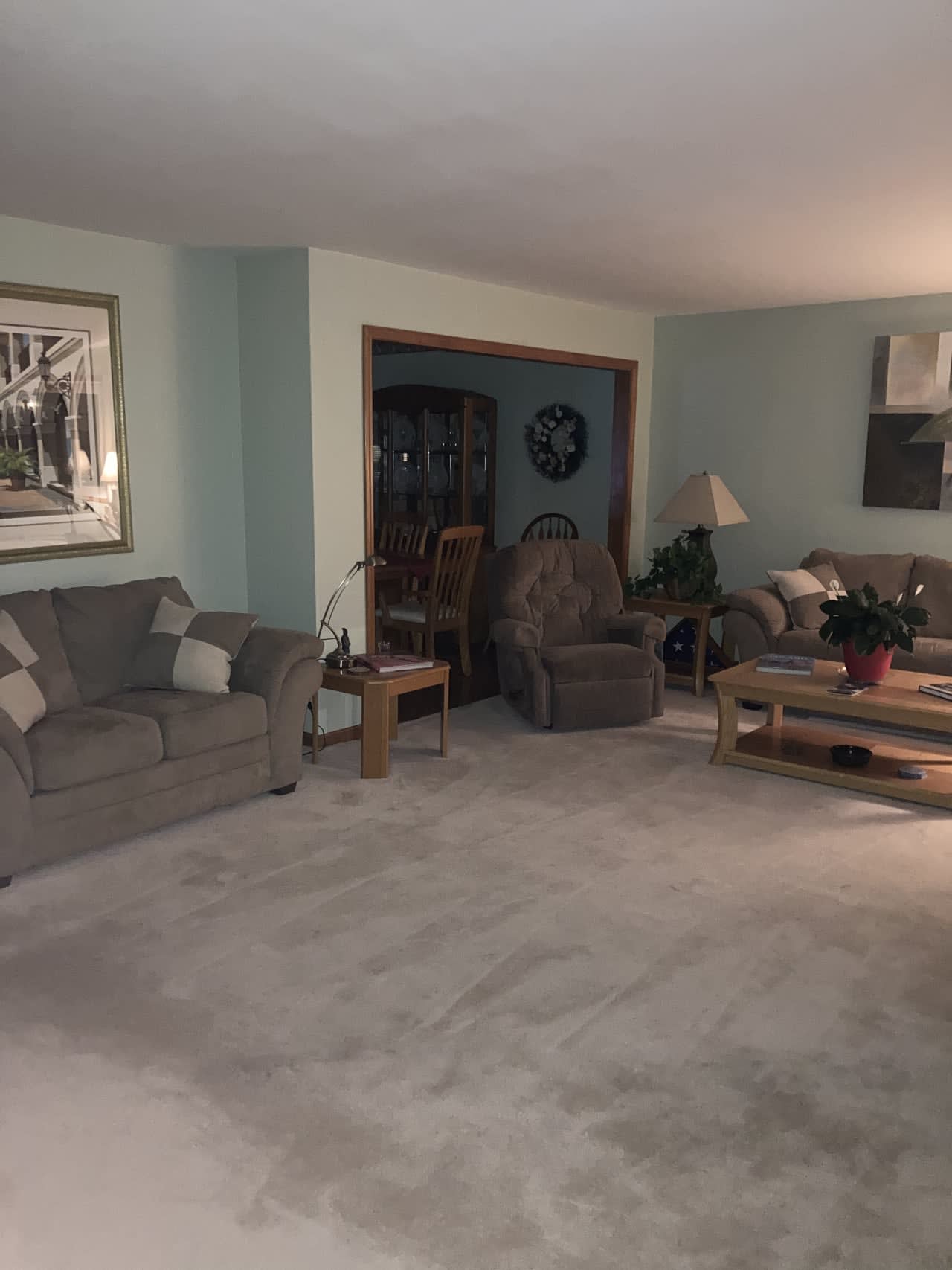 Profile photo 3 of 9