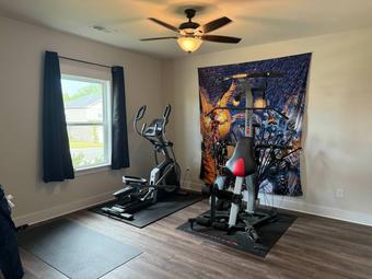 Room for rent in Simpsonville, SC $750, house
