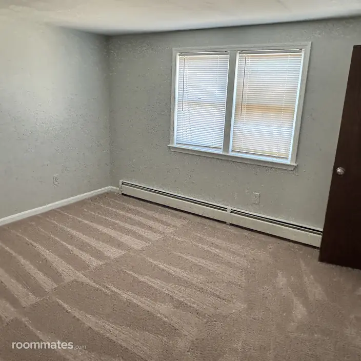 Room for rent in Raymond, NH $1000, apartment