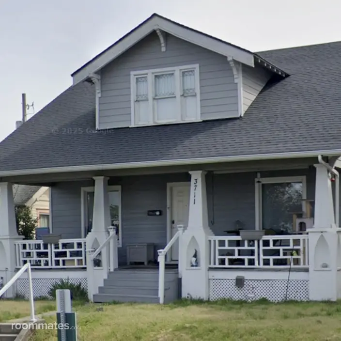 Room for rent in Tacoma, WA $850, house