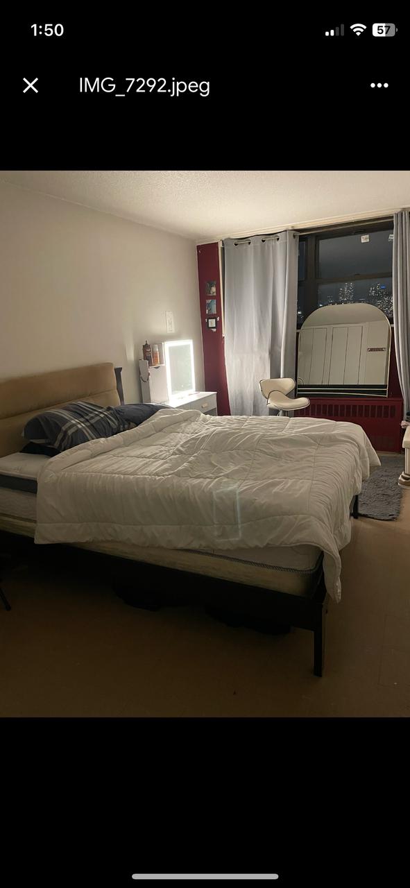 Profile photo 12 of 18