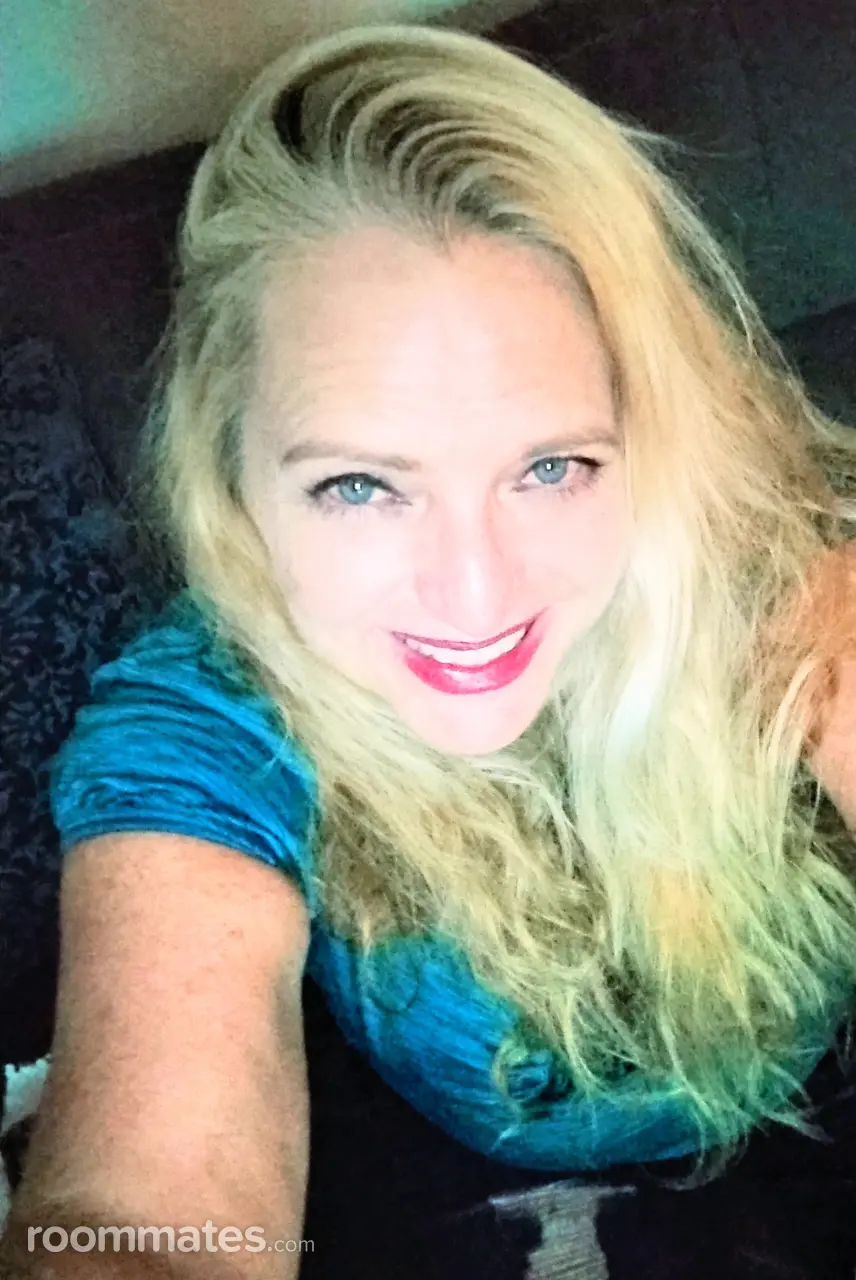 Profile photo 3 of 5
