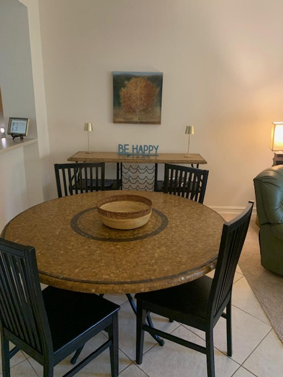 Profile photo 3 of 8