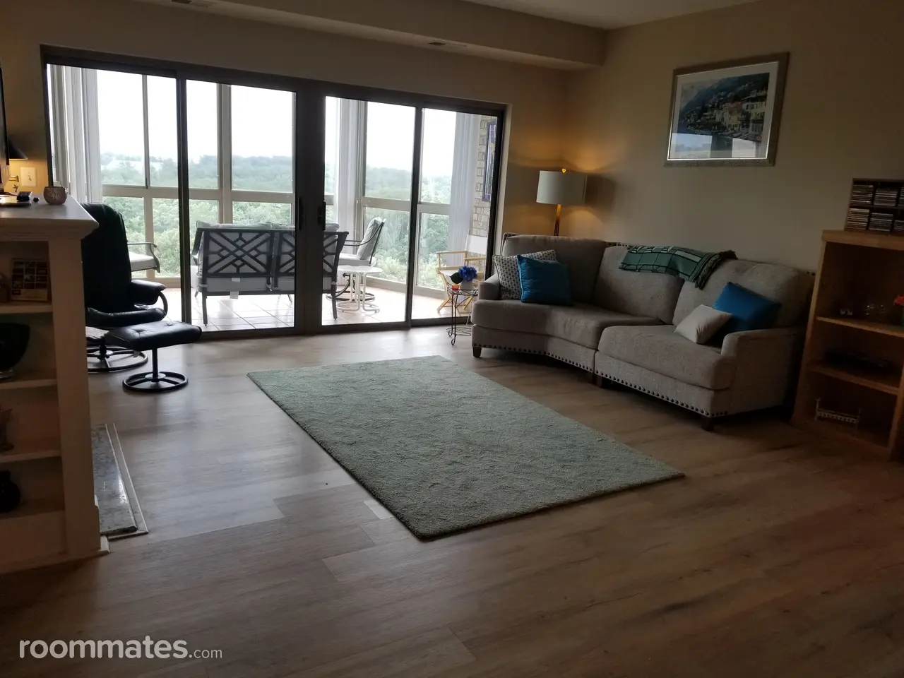 Profile photo 4 of 11