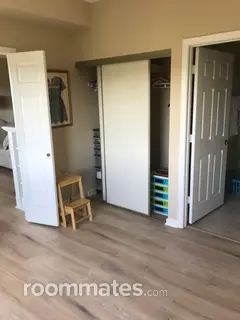 Room for rent in Leesburg, VA $950, condo