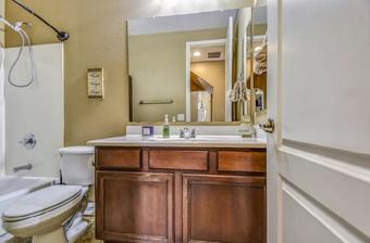 Room for rent in Phoenix, AZ $800, house