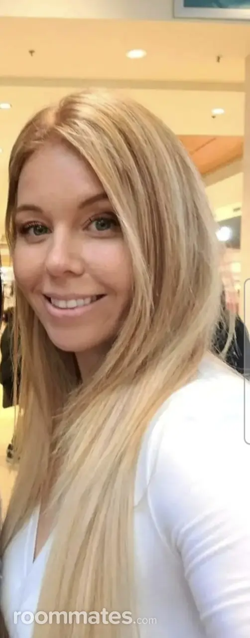 Profile photo 1 of 1