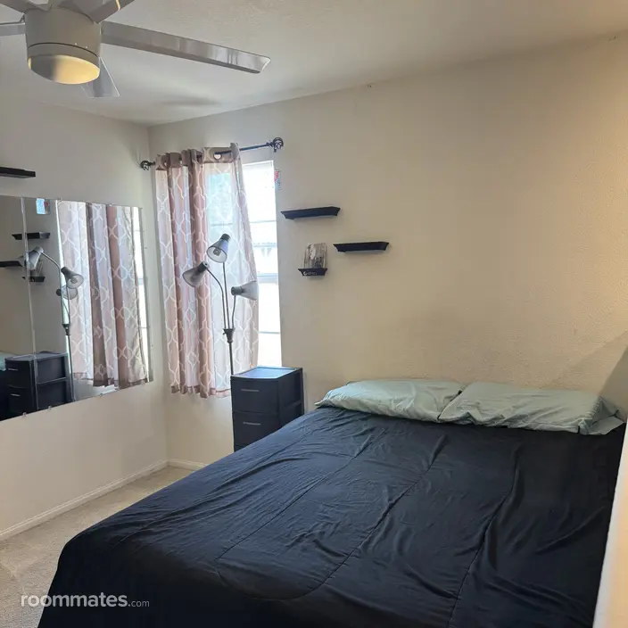 Room for rent in Chula Vista, CA $1200, townhouse