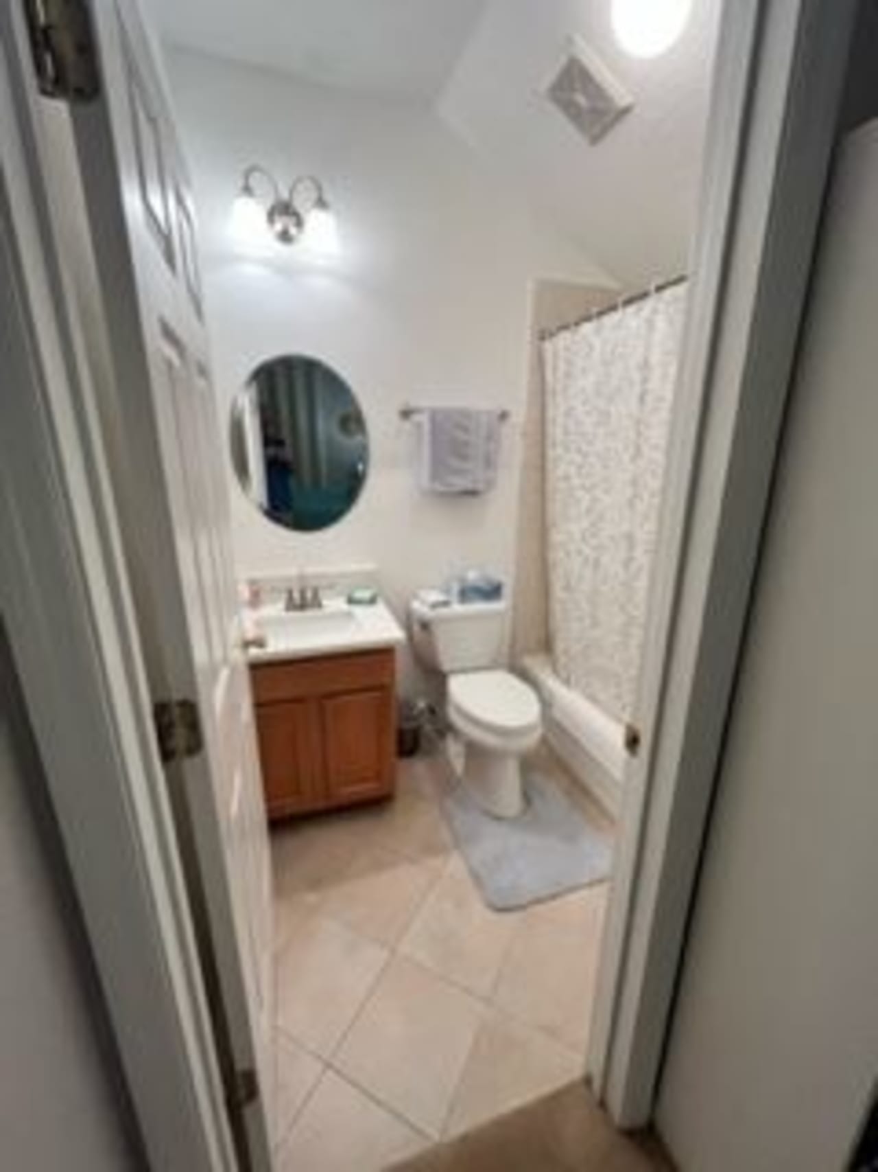 Profile photo 4 of 5