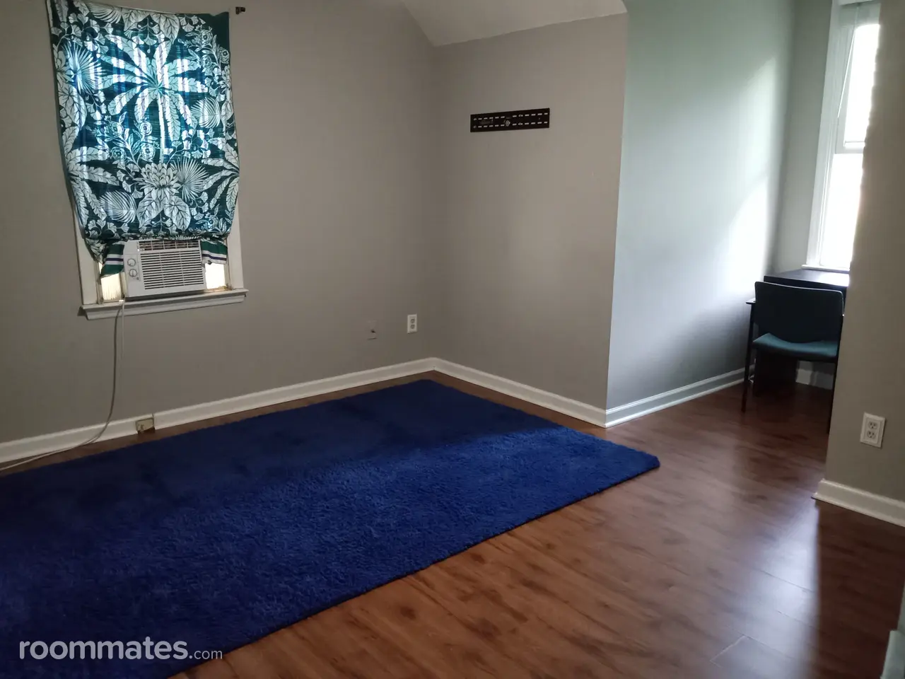 Profile photo 6 of 8