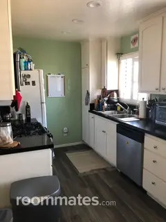 Room for rent in Studio City, CA $811, apartment